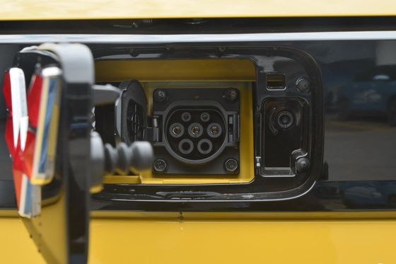 Мест дверей 4 автомобиля 3 Wuling Ev автомобилей 120-170KM размер мини EV компактный