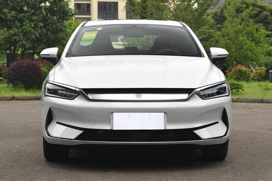 400-600KM компактное Byd Qin плюс высокая эффективность мест дверей 5 Ev 4