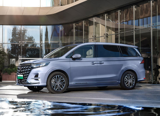 Автомобиль 550KM мотора Roewe IMAX8 SAIC электрический 5 дверей 7 крупноразмерных мест средних