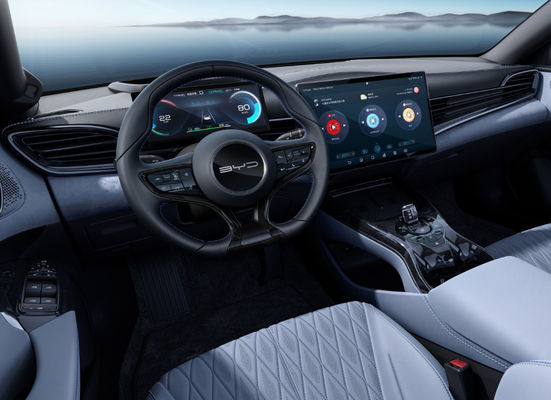 Средний размер 550-700KM автомобилей уплотнения BYD EV 5 дверей 5 мест 61.4-82.5kwh