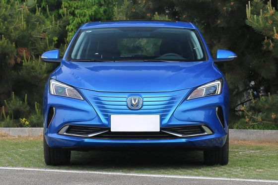 405KM Changan Eado ET кабина чистого электрического компактного автомобиля седана удобная