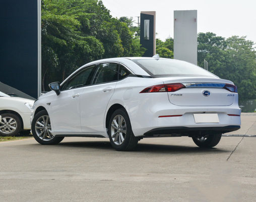 4 двери 5 усаживают автомобиль 410KM-510KM Gac AION s Ev AION электрический