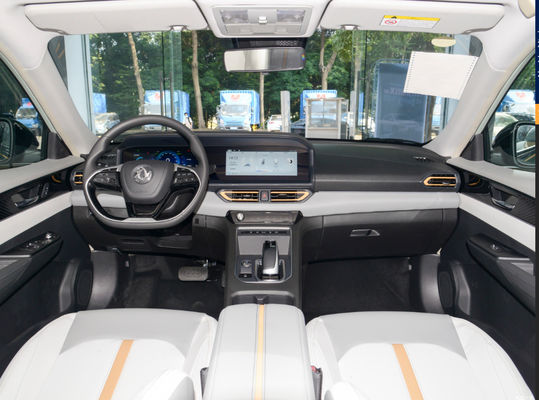 Двери небольшой машины 4 400KM Dongfeng Fengshen E70 чистые электрические 5 мест