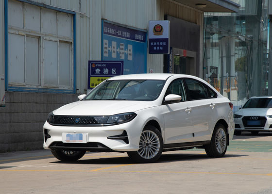 Чистые электрические автомобили S60EV Dongfeng Ev 415KM с 4 дверями 5 мест