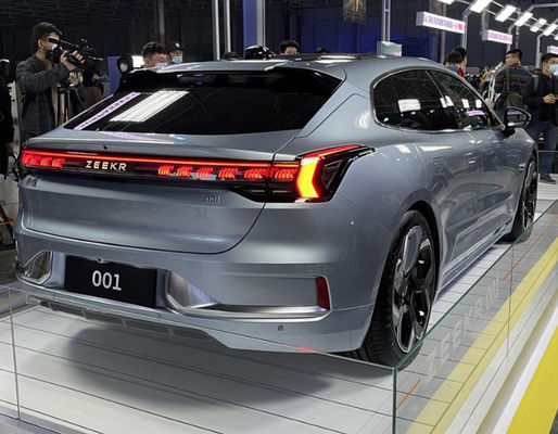 Дверей Geely электрические Suv электрического автомобиля 546-1032KM Zeekr средние большие 5 5 мест