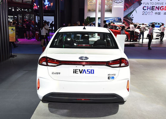 Электротранспорт мотора JAC Iev A50 электрического автомобиля 350-402KM JAC одиночный автоматический