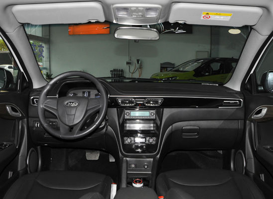 Электротранспорт мотора JAC Iev A50 электрического автомобиля 350-402KM JAC одиночный автоматический
