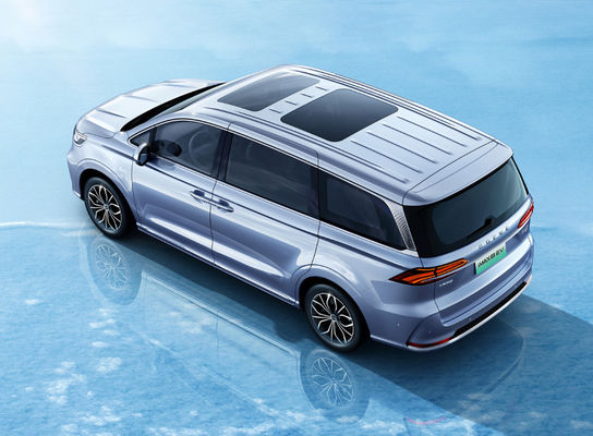 Автомобили Mpv 550KM SAIC Roewe IMAX8 EV 5 дверей 7 крупноразмерных мест средних