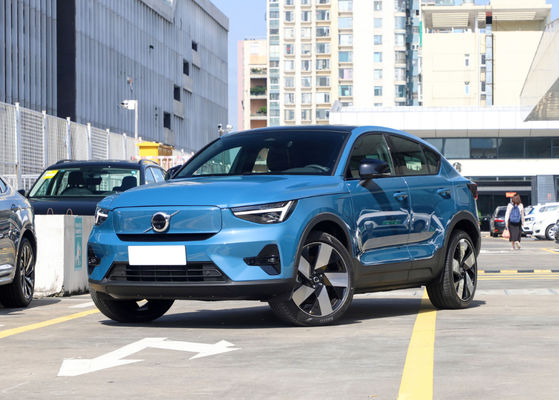 Компакт Suv 420KM Volvo C40 электрический 5 дверей 5 усаживает быструю обязанность 0.67H