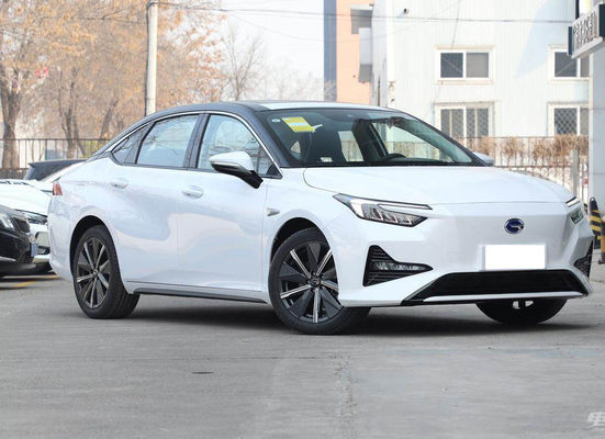 Автомобиль 510KM седана Guangqi Yilue EA6 электрический 4 двери 5 усаживает быструю обязанность 0.78H