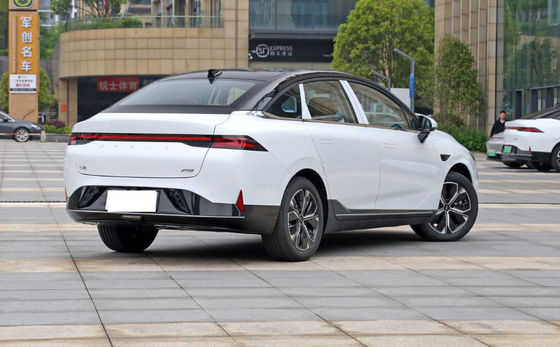 Автомобили XiaoPeng P5 2022 450-550KM компактные электрические 4 двери 5 мест