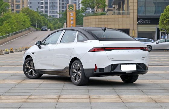 Автомобили XiaoPeng P5 2022 450-550KM компактные электрические 4 двери 5 мест