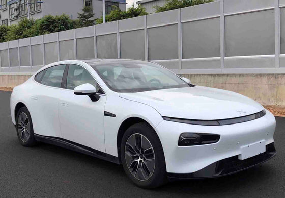 Средний размер 2022 автомобиля 480KM-670KM седана XiaoPeng P7 электрический электрический Suv
