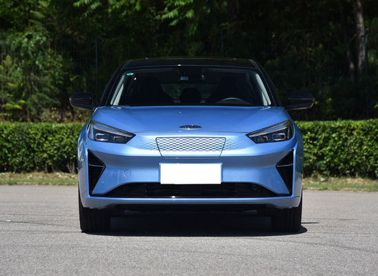 Двери 2020 электрического автомобиля 5 автомобиля 450-530KM седана JAC IC5 Jianghuai электрические чистые 5 мест