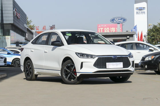 Стандарт 401KM электрического автомобиля седана E3 Byd официальный 4 двери 5 мест