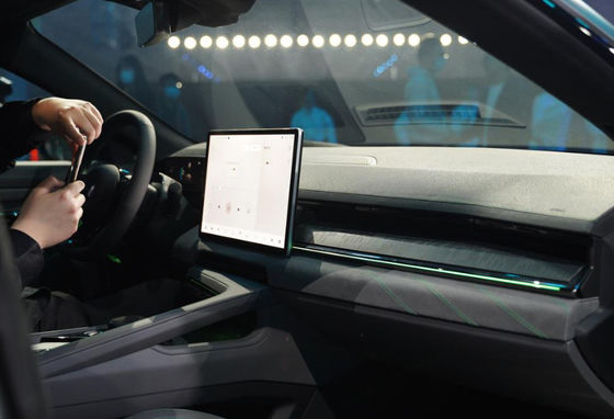 Высокая эффективность автомобилей 546-1032KM Ev серебра 2023 Zeekr 001 чистая долгосрочная